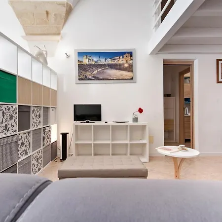 Mesagnesi 6 - Loft Centro Storico Sit アパート *