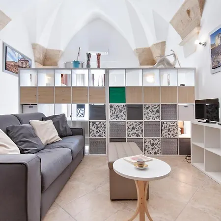 Apartment Mesagnesi 6 - Loft Centro Storico Sit